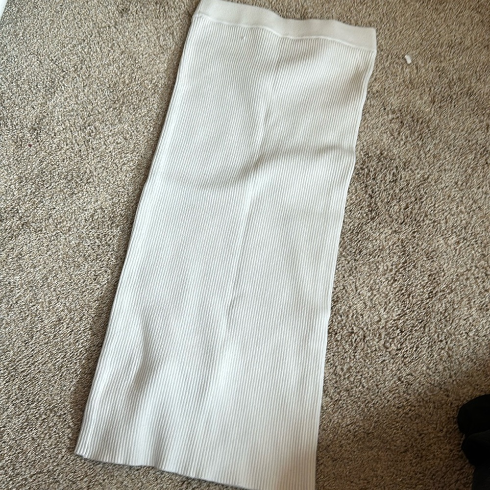 White ribbed midi skirt